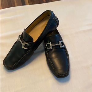 Men’s Black Ferragamo driving loafers